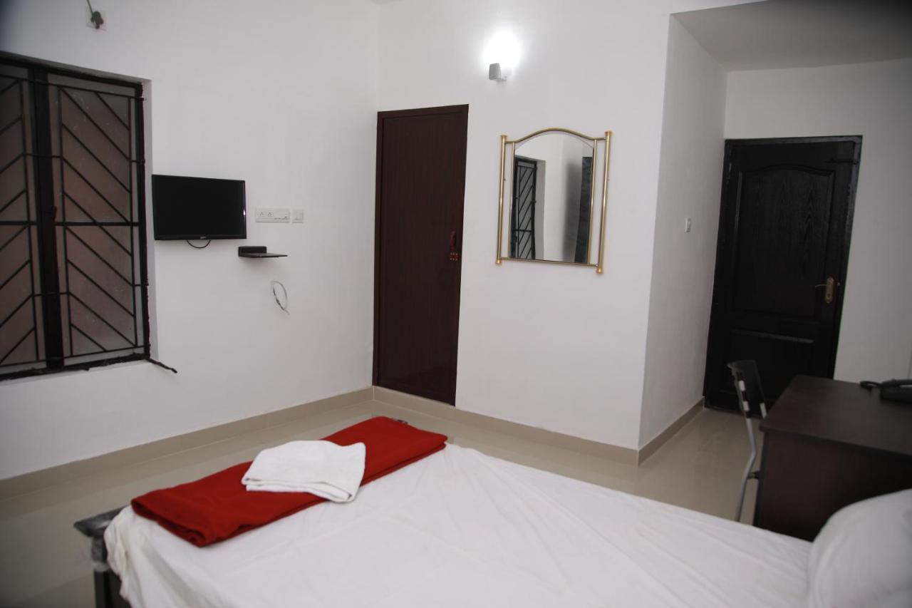 Meghna Residency Hotel Thiruvananthapuram Luaran gambar