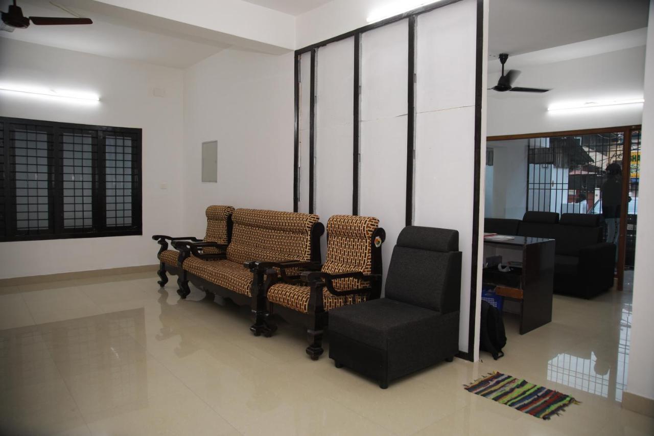 Meghna Residency Hotel Thiruvananthapuram Luaran gambar