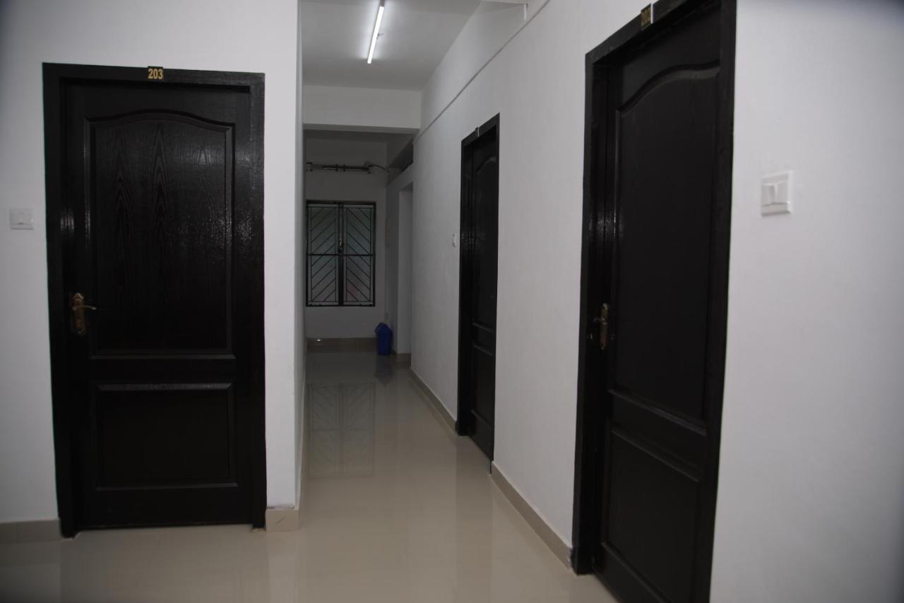 Meghna Residency Hotel Thiruvananthapuram Luaran gambar