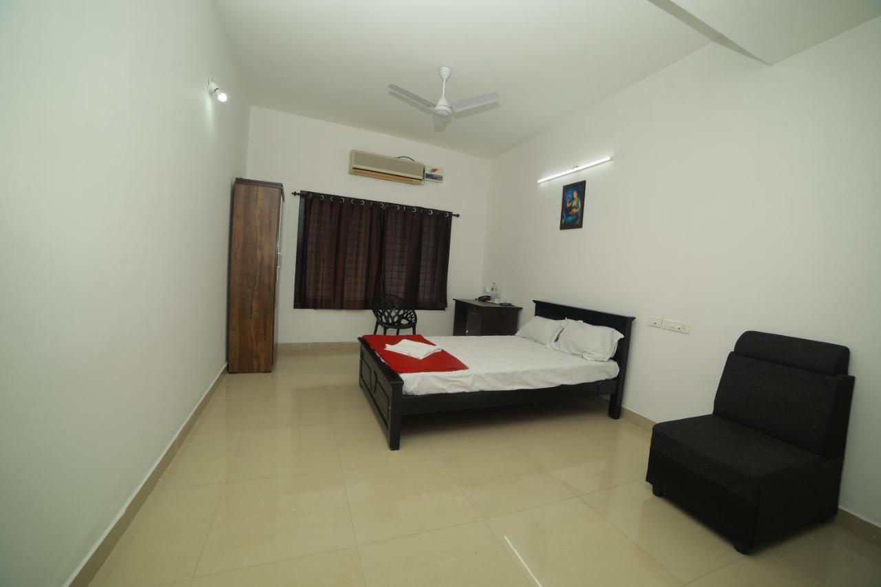 Meghna Residency Hotel Thiruvananthapuram Luaran gambar