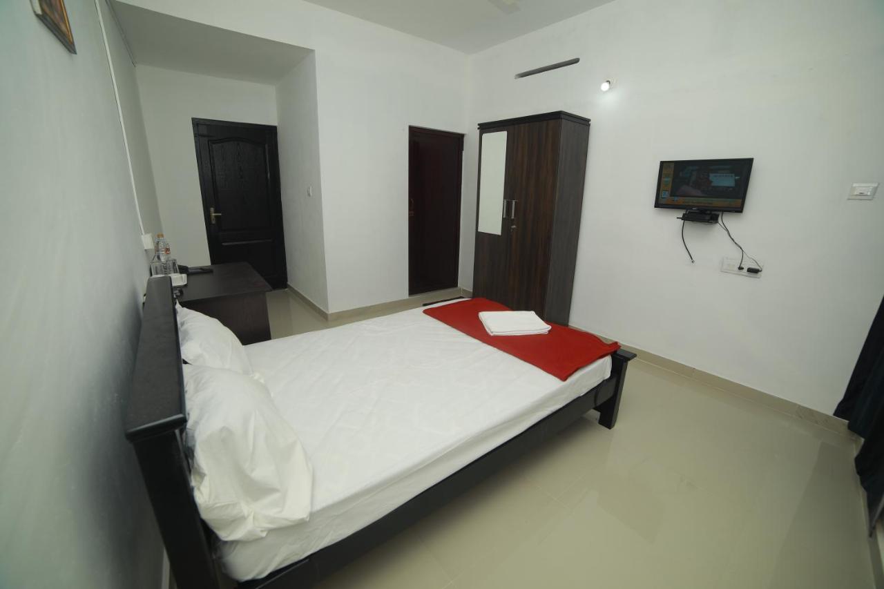 Meghna Residency Hotel Thiruvananthapuram Luaran gambar