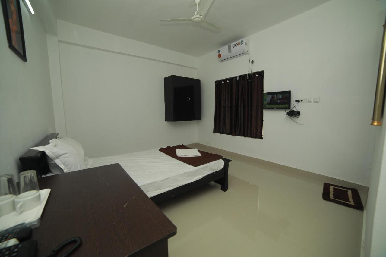 Meghna Residency Hotel Thiruvananthapuram Luaran gambar